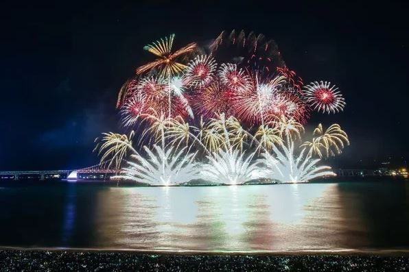 부산불꽃축제 [이미지출처=부산 문화관광 축제 조직위원회 홈페이지]