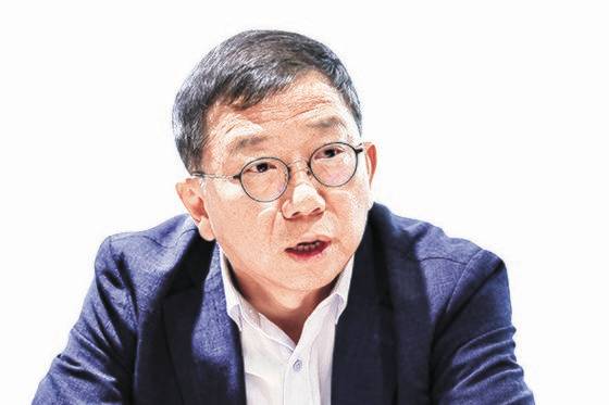 이원덕 국민대 교수. 김경록 기자