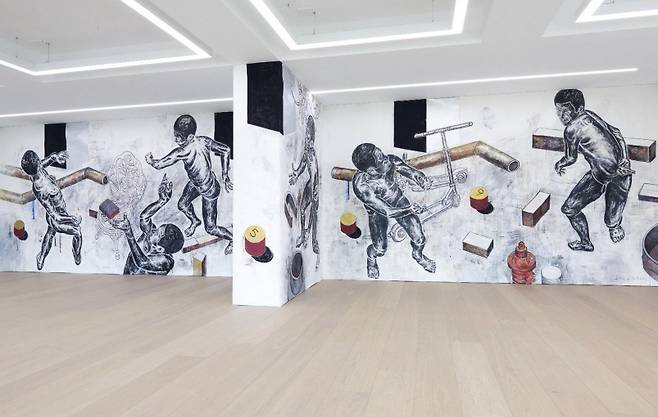 오원배 개인전 전경. 아트사이드 템포러리 제공.