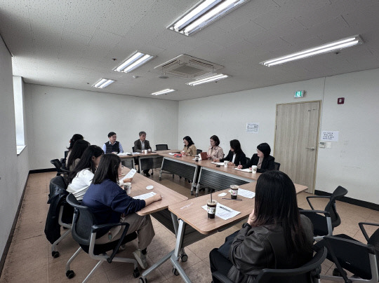 장애인 개인예산제 현장 간담회 모습.사진=예산군 제공