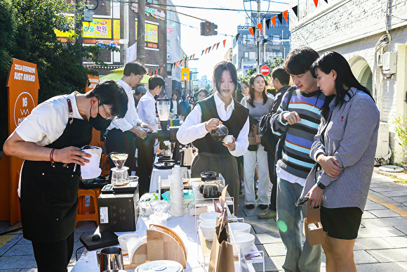 동명커피산책, 광주 대표 특화 상권 도약 견인 [사진=광주광역시 동구]