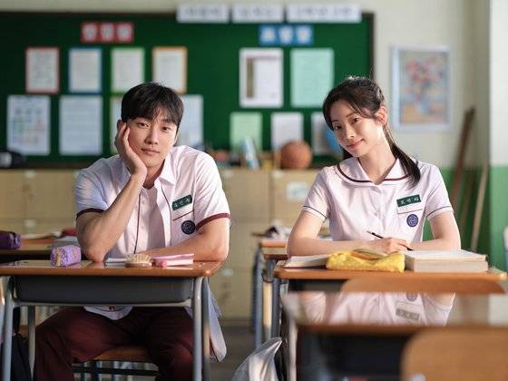 영화 '그 시절 우리가 좋아했던 소녀' 한국 리메이크판. 대만 작가 구파도가 자전적 첫사랑 소설을 토대로 감독 데뷔한 동명 대만 영화가 원작이다. 사진 부산국제영화제