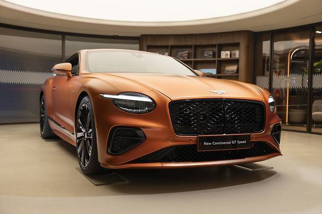 Bentley's fourth-generation Continental GT Speed coupe, the most powerful street-legal car in Bentley's history, on display at Bentley Seoul Gangnam on Wednesday (Bentley Motors Korea)