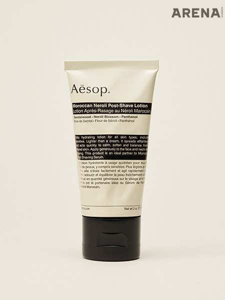 AESOP 생강 뿌리 추출물로 면도날에 자극 받은 피부를 진정시키는 모로칸 네롤리 포스트 셰이브 로션 60mL 6만5000원 이솝 제품.