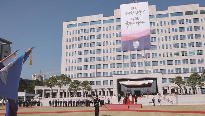 정국이 아슬아슬하다. 대통령실은 이런 상황을 정확하게 파악하고 있을까.[사진｜뉴시스]
