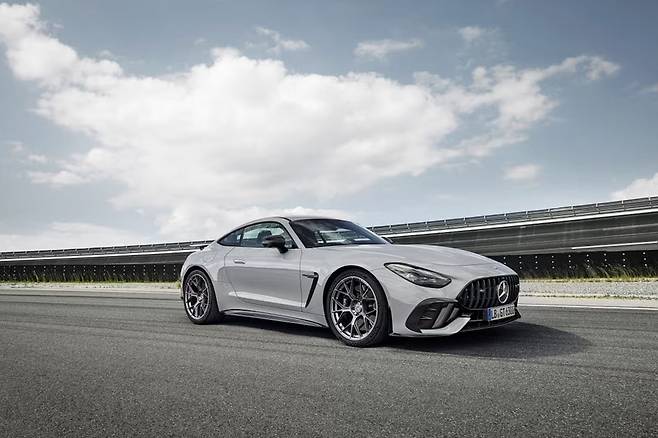 AMG GT 63 Pro 4MATIC 플러스