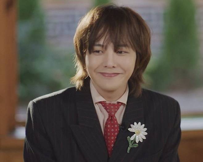 인스타그램 @youquizontheblock