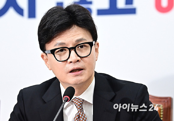 한동훈 국민의힘 대표가 4일 오전 서울 여의도 국회에서 열린 최고위원회의에서 발언하고 있다. [사진=곽영래 기자]