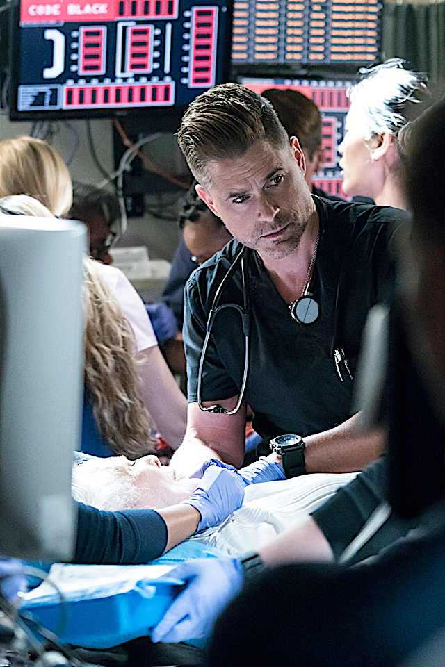 This by-the-numbers medical drama follows the doctors in the emergency room at Angels Memorial Hospital, and stars Marcia Gay Harden and Rob Lowe as attending physician friends.