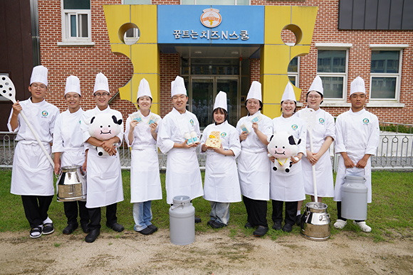 학교기업인 꿈트는 치즈N스쿨 [사진=전북교육청 ]