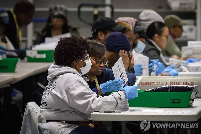 트럼프 177 vs 해리스 99명 선거인단 확보…경합주 제외 [AFP=연합뉴스]