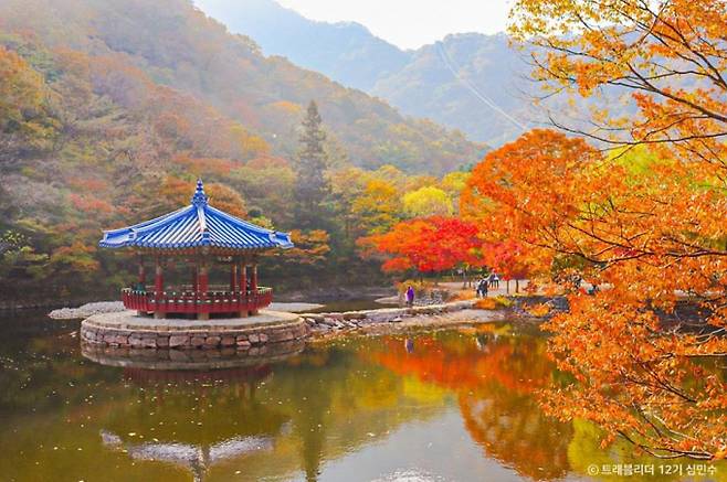 우화정과 단풍 반영, 내장산 명소