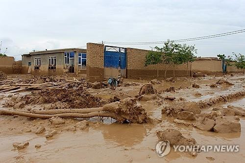 아프간 바글란주 홍수 피해지역 [EPA 연합뉴스 자료사진. 재판매 및 DB 금지]