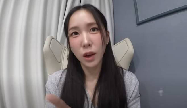 크레용팝 출신 유튜버 웨이. /유튜브