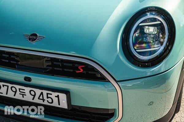 더 뉴&nbsp;미니 쿠퍼 S 3 DOOR 사진 모터매거진 최재혁 기자