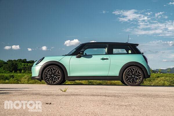 더 뉴&nbsp;미니 쿠퍼 S 3 DOOR 사진 모터매거진 최재혁 기자