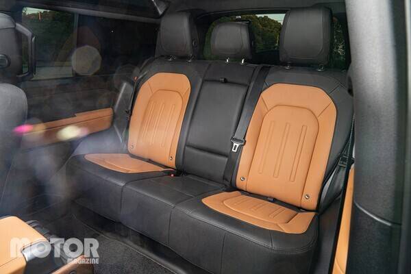 ​​디펜더 90 P400 X&nbsp; 사진 모터매거진 최재혁 기자​​