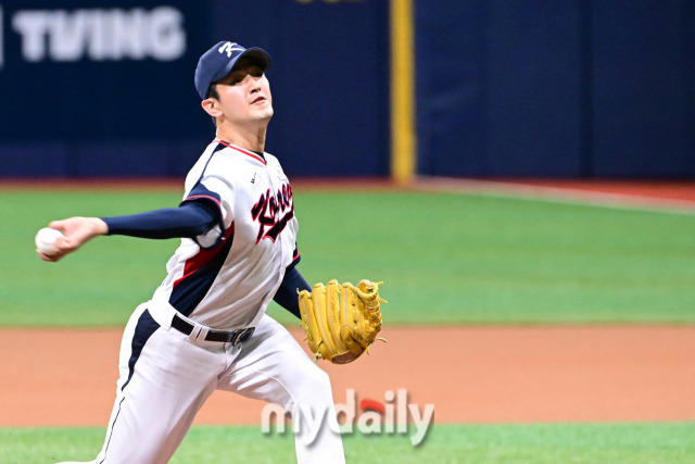 2024 세계야구소프트볼연맹(WBSC) 프리미어12 한국 야구 대표팀 고영표./마이데일리