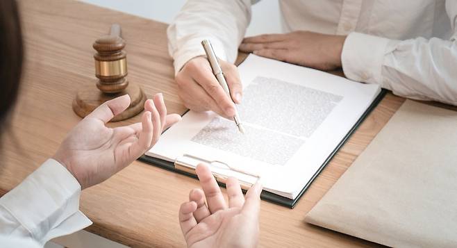 긴 기간을 두고 증여하면 자녀에게 비과세로 자산을 물려줄 수 있다.[사진 | 게티이미지뱅크]