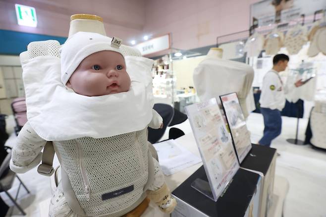 지난달 18일 오전 서울 강남구 세텍에서 열린 ‘2024 서울 하이 베이비페어’. (위 사진은 기사와 무관함)