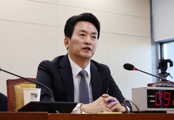 ▲18일 국회 인사청문회에 출석한 박장범 KBS 사장 후보자가 발언하는 모습. ⓒ연합뉴스