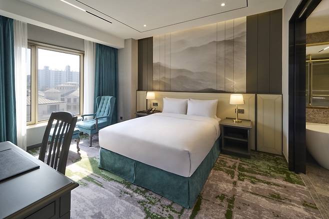 임피리얼 팰리스 서울, ‘그랜드 머큐어 임피리얼 팰리스 서울 강남’으로 새출발