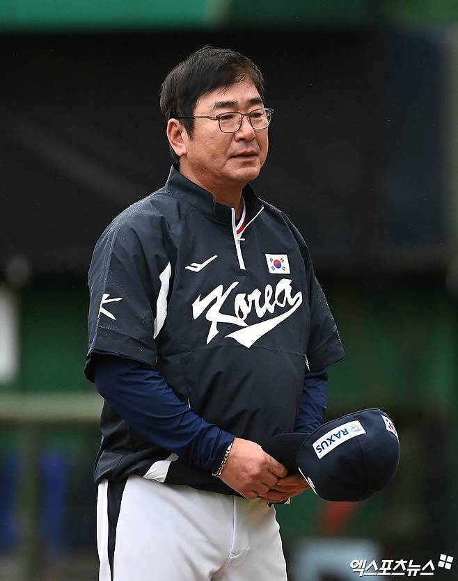 류중일 감독이 이끄는 대한민국 야구 국가대표팀이 2024 WBSC 프리미어12 조별리그 B조 3위에 그치며 슈퍼 라운드 진출이 좌절됐다. 사진 엑스포츠뉴스 DB