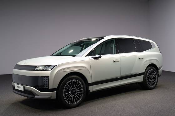 The Hyundai Ioniq 9 during the vehicle's media preview event held in Los Angeles in November [CHO YONG-JUN]