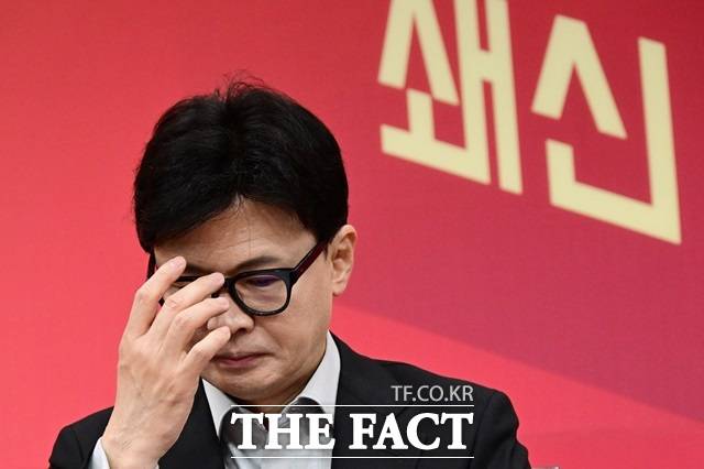 국민의힘 안팎에서 주목하는 '당원게시판' 논란이 커지고 있다. 이 논란을 두고 친한계와 친윤계 간 갈등 양상을 보인다. /남윤호 기자