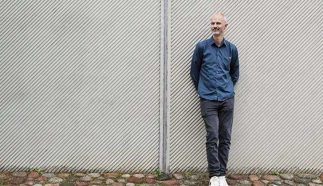 ▲그가 쓴 ‘자살의 언어’는 현재 북유럽 대표 문학상인 아우구스트상에 노미네이트되었다./ⓒ Martin Stenmark