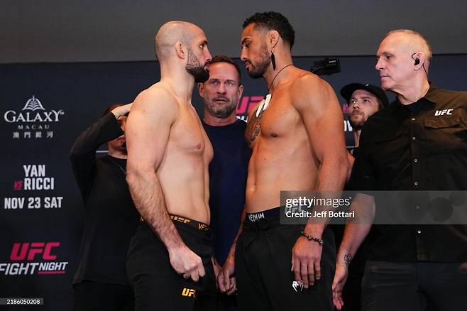 gettyimages-2186050208-2048x2048.jpg 이번주 UFC 진출을 걸고 싸우는 한국인 파이터들 페이스 오프 ㄷㄷ