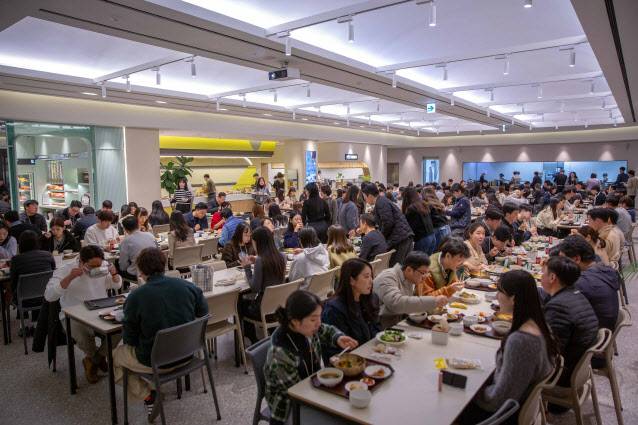 아워홈 사내식당 전경 (사진=아워홈)