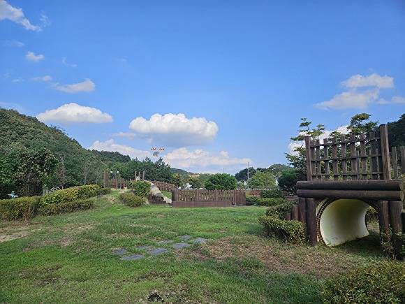 미래지농촌테마공원 상상더하기 어린이 놀이공간 조성사업 부지. [사진=청주시]