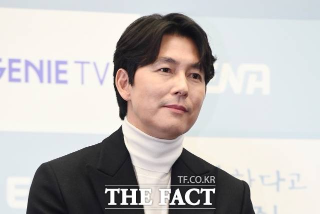 지난해 11월 지니TV 오리지널 시리즈 '사랑한다고 말해줘' 제작발표회에 참석한 배우 정우성. /장윤석 기자