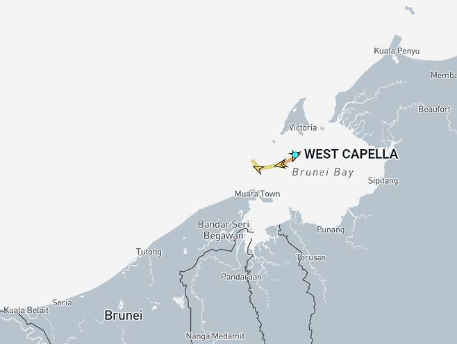 동해 '대왕고래' 심해 광구를 뚫을 드릴십 '웨스트카펠라'호가 27일 한국 부산항을 향해 이동을 시작한 것으로 확인됐다. /마린트래픽 캡처