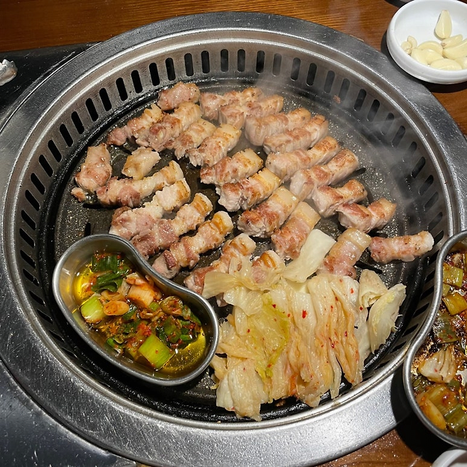 image.png 부산 6년 살면서 가본 맛있었던 맛집들 추천합니다