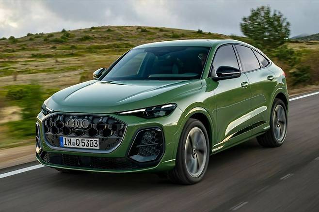 2025 아우디 Q5 스포츠백 전면