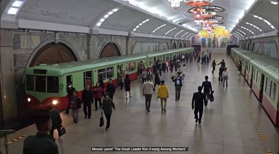 평양 지하철 부흥역 승강장 모습. 〈사진=유튜브 'PoletMe Aviation Videos'〉