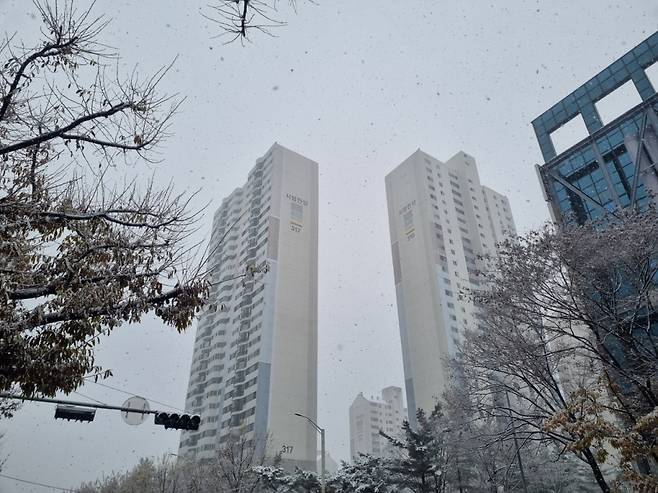 27일 1기 신도시 재건축 선도지구 선정에서 떨어진 분당 시범한양아파트/사진=이용안 기자