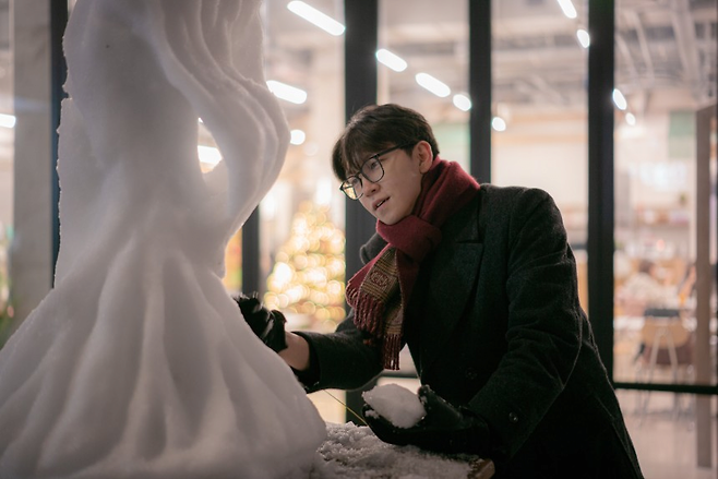 image.png 눈으로 피에타·비너스 빚은 공대생 "다음은 천지창조"