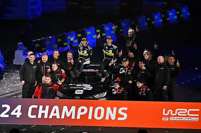 WRC2 챔피언을 거머쥔 사미 파야리는 내년 WRC1 무대에 오른다. 사진 토요타 공동취재단