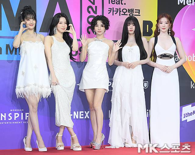 그룹 (여자)아이들 리더 소연을 비록해, 멤버들의 선택은 현 소속사 큐브엔터테인먼트와 재계약을 체결이었다. / 사진 = 천정환 기자