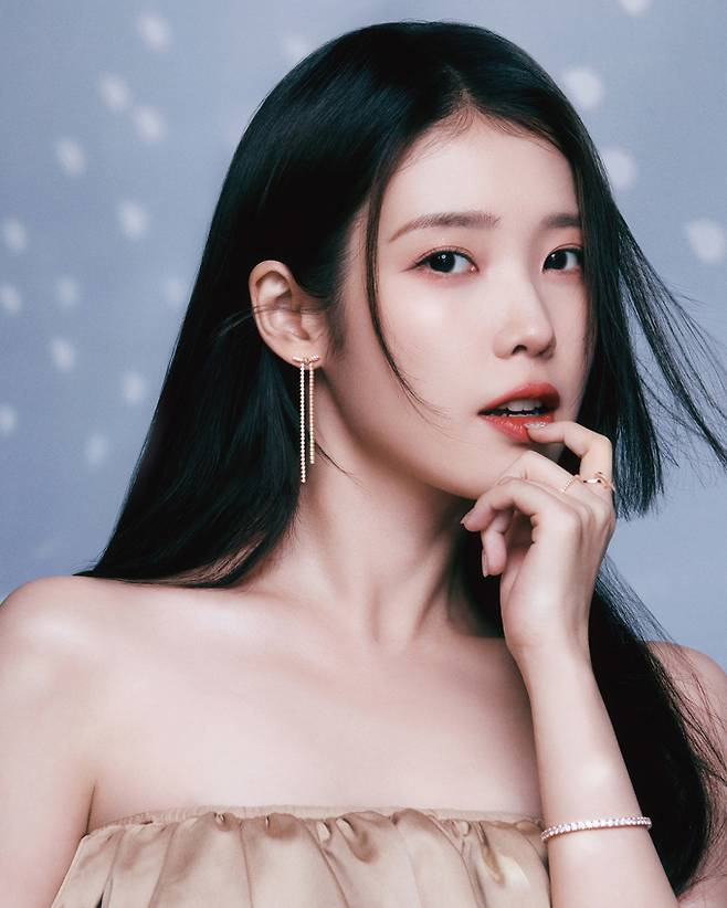 J.ESTINA 뮤즈 아이유 (제공:제이에스티나)