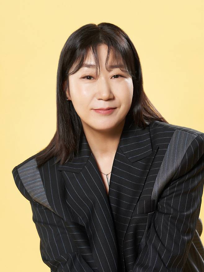 라미란.