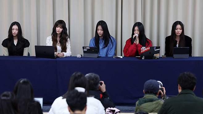 뉴진스, 전속계약 해지 관련 기자회견 [공동취재]