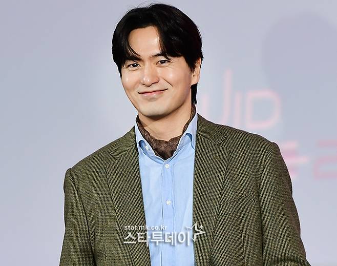 배우 이진욱. <강영국 기자>