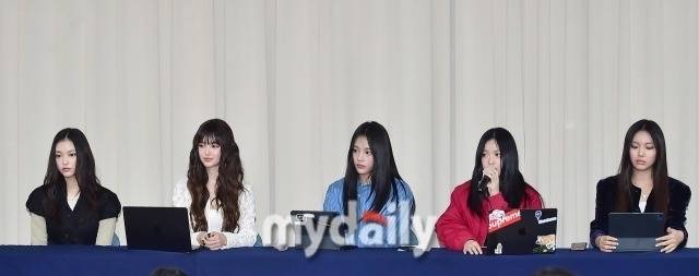 그룹 뉴진스/한국온라인사진기자협회