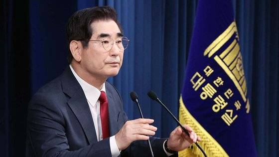 신임 국방부 장관 후보자로 지명된 김용현 대통령 경호처장이 지난 8월 서울 용산 대통령실 청사에서 열린 인사브리핑에서 지명 소감을 말하고 있는 모습. 대통령실사진기자단