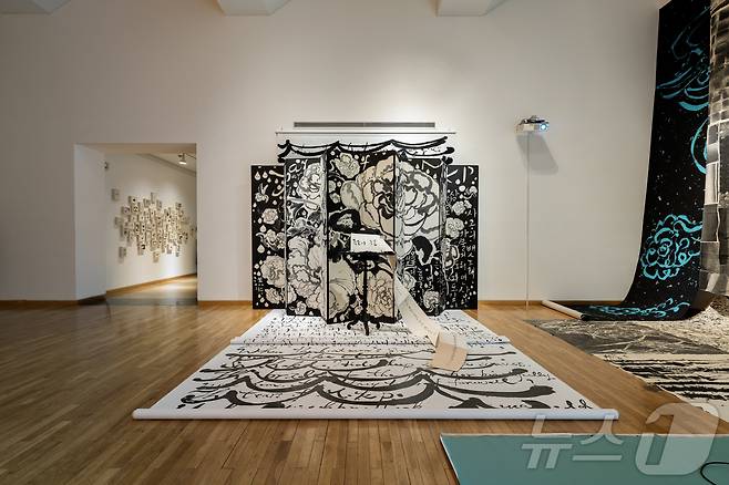 홍지윤 개인전 전경. 금호미술관 제공.