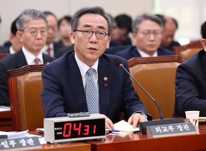 조태열 외교부 장관이 16일 국회에서 열린 외교통일위원회 전체회의에서 의원 질의에 답변하고 있다. ⓒ연합뉴스